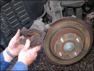 儒安機械剎車盤修復(fù)機現(xiàn)場圖 儒安機械剎車盤修復(fù)機現(xiàn)場圖