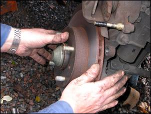 儒安機械剎車盤修復(fù)機現(xiàn)場圖 儒安機械剎車盤修復(fù)機現(xiàn)場圖